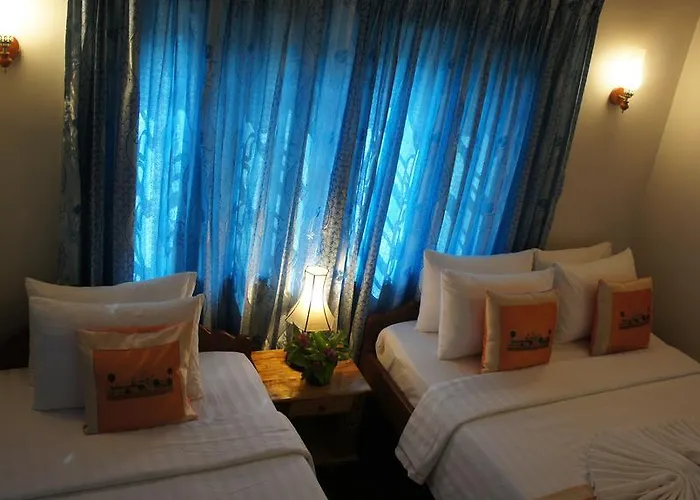 Ratana City Bed & Breakfast 3*