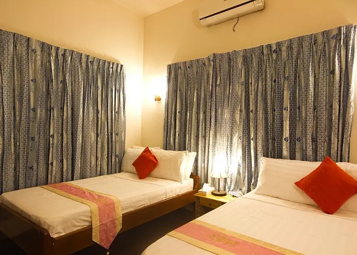 Bed & Breakfast Ratana City 3*